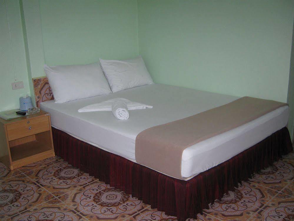 Wangwaree Resort Nai Yang Beach Kültér fotó