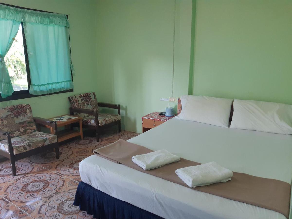 Wangwaree Resort Nai Yang Beach Kültér fotó